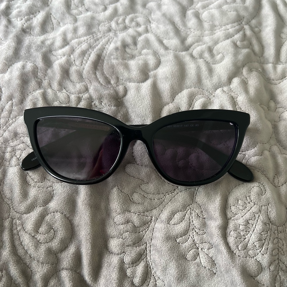 BCBG glasses black